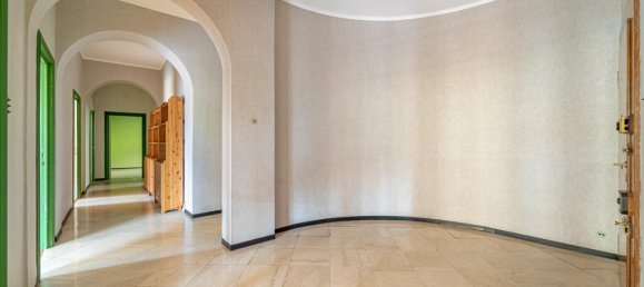 3 bedrooms Apartment in Genoa, Italy No. 373664 7