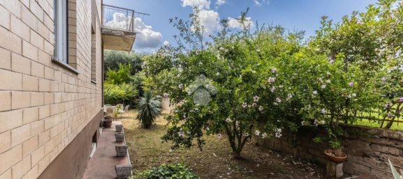 4 rooms Apartment in Ronciglione, Italy No. 274938 14