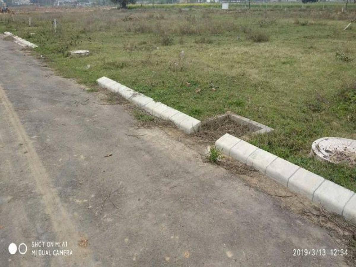 Terreno em Chandigarh, India N.º 34598