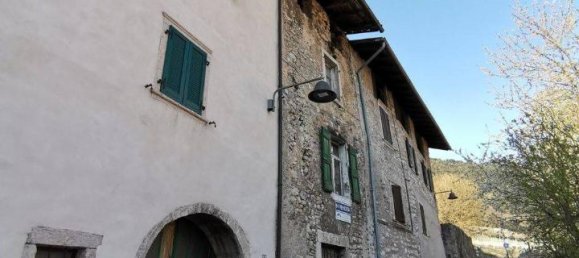 15 rooms Villa in Vallelaghi, Italy No. 167793 3