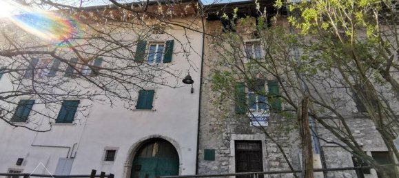 15 rooms Villa in Vallelaghi, Italy No. 167793 2