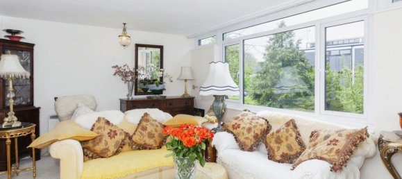 3 bedrooms Commercial property in Windsor and Maidenhead, United Kingdom No. 10559 37