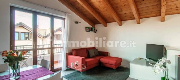 Квартира с 1 спальней в Монтано Лучино, Италия № 350971 12