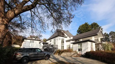 11 rooms Villa in Hinterbruhl, Austria No. 19366