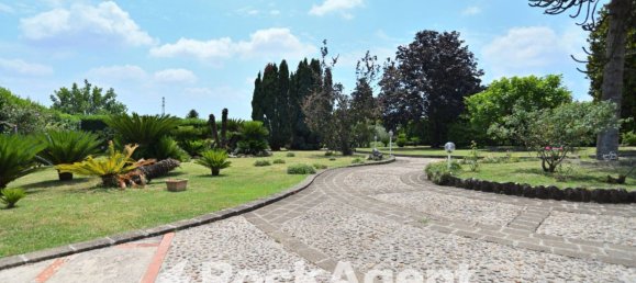 5 غرف نوم فيلا في Velletri, Italy رقم 304868 9