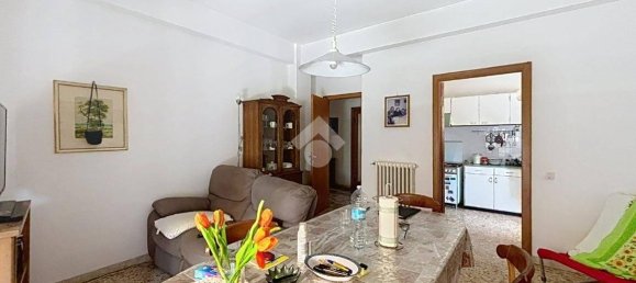 3 bedrooms Apartment in Cascina, Italy No. 271324 3