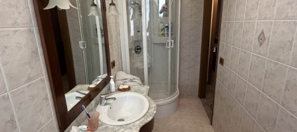 Casa T6 em Piombino, Italy N.º 323886 6