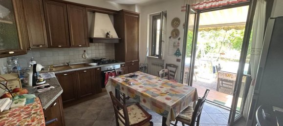 Casa T6 em Piombino, Italy N.º 323886 2