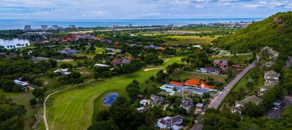 4 bedrooms Villa in Cha-am, Thailand No. 68540 9