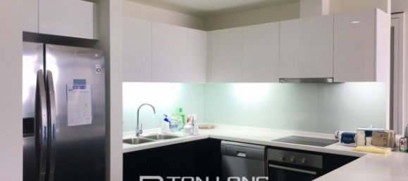 3 bedrooms Apartment in Tay Ho, Vietnam No. 1890 8