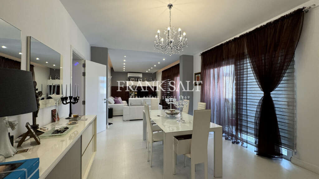 3 غرف نوم طابقين في Valletta, Malta رقم 408