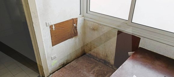 2 rooms Apartment in Bari, Italy No. 20190 8