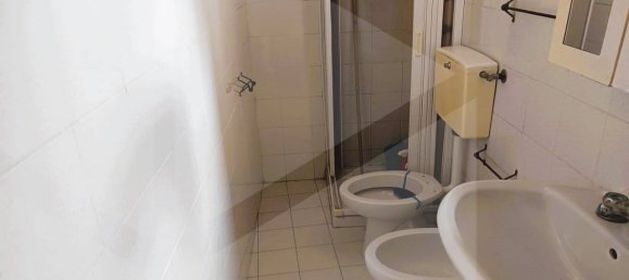 2 rooms Apartment in Bari, Italy No. 20190 6