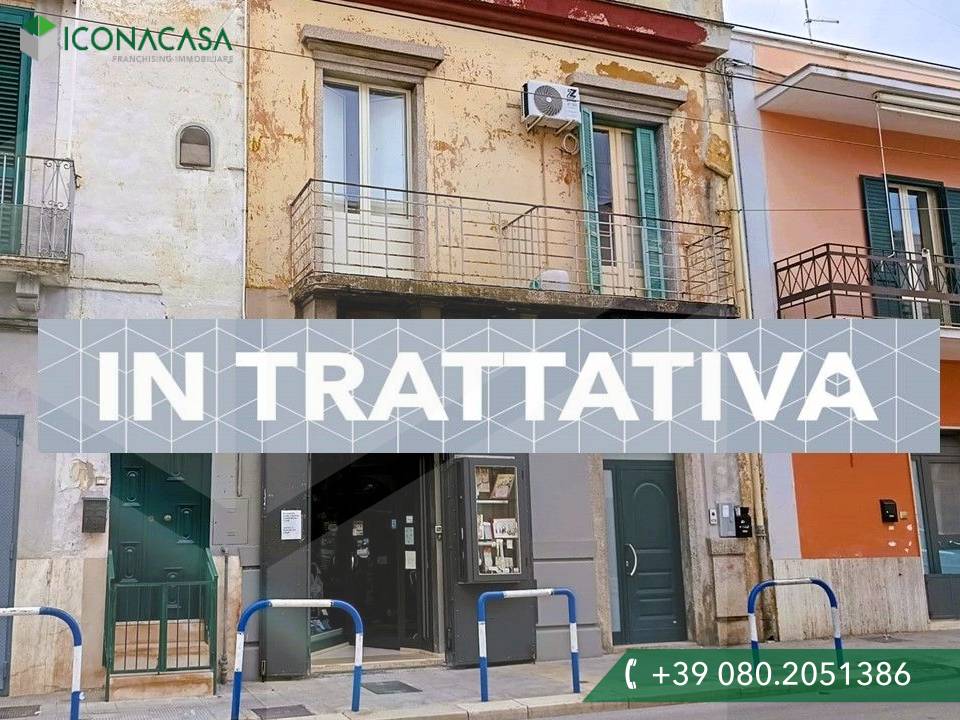 2 rooms Apartment in Bari, Italy No. 20190