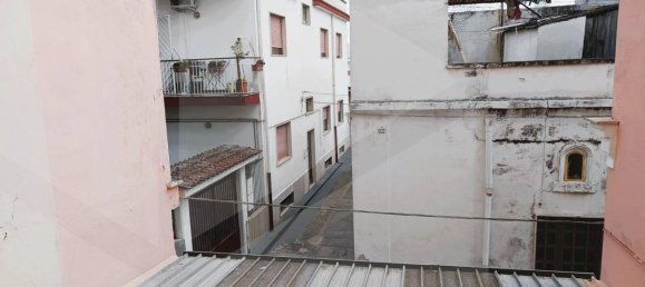 2 rooms Apartment in Bari, Italy No. 20190 5