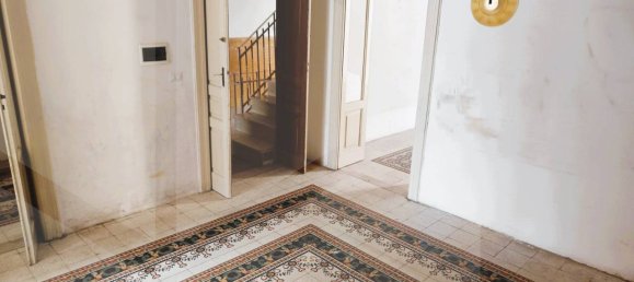 2 rooms Apartment in Bari, Italy No. 20190 17