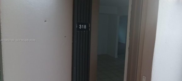 3 dormitorios propiedad comercial en alquiler en Miami, Miami-Dade, Florida, USA № 614429 17
