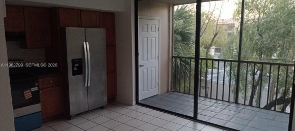 3 dormitorios propiedad comercial en alquiler en Miami, Miami-Dade, Florida, USA № 614429 13