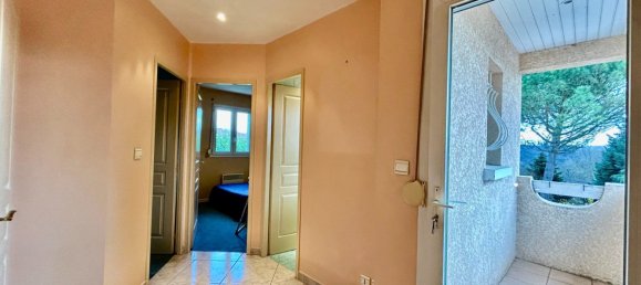 Villa de 4 dormitorios en Bourgoin-Jallieu, France No. 195385 16