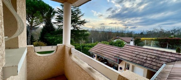 Villa de 4 dormitorios en Bourgoin-Jallieu, France No. 195385 14