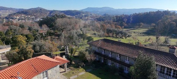 Casa de 4 dormitorios en Povoa de Lanhoso, Portugal No. 37268 3
