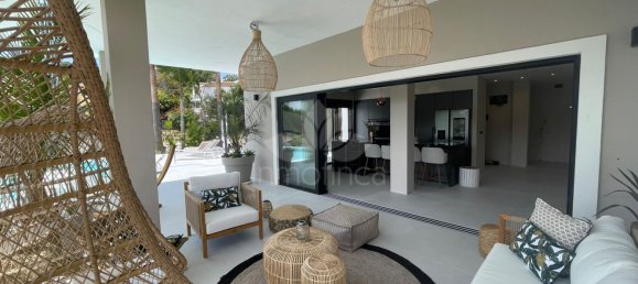 7 bedrooms Villa in Marbella, Spain No. 33843 7