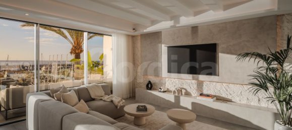 Ático de 4 dormitorios en Marbella, Spain No. 45934 2