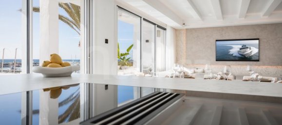 Ático de 4 dormitorios en Marbella, Spain No. 45934 6