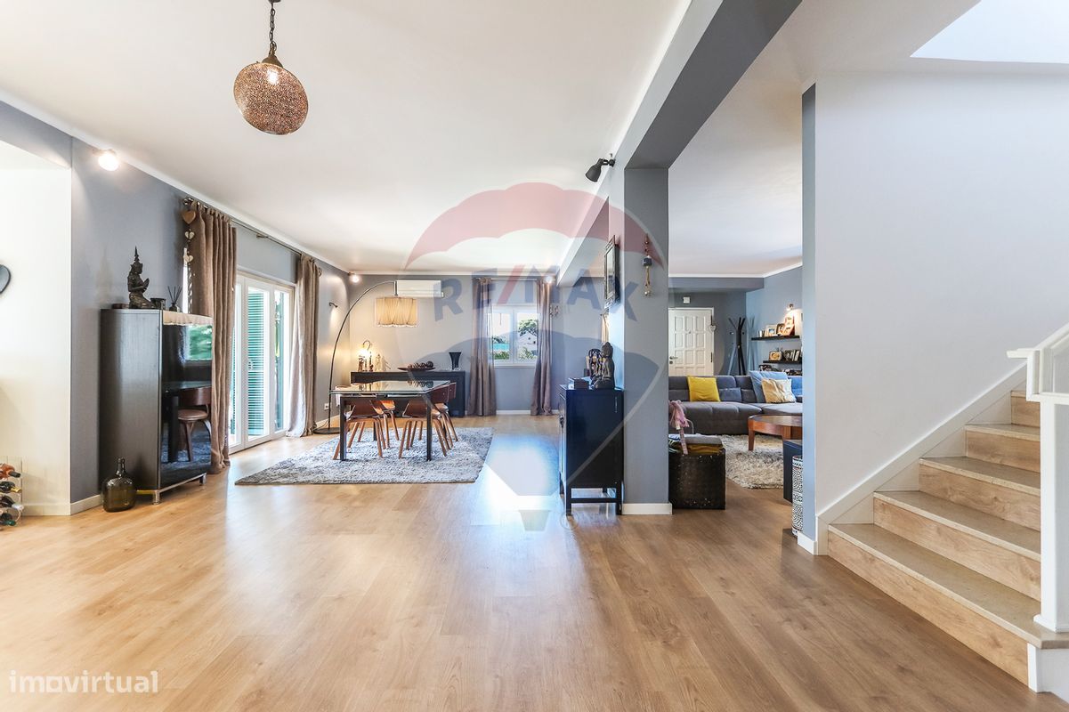 5 chambres Maison à Almada, Portugal No. 170346