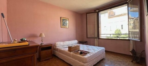 3 bedrooms Apartment in Marseille, France No. 284775 7