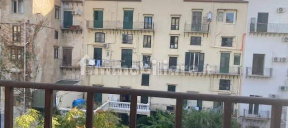 4 Schlafzimmer Wohnung in Palermo, Italy, Nr. 161272 4
