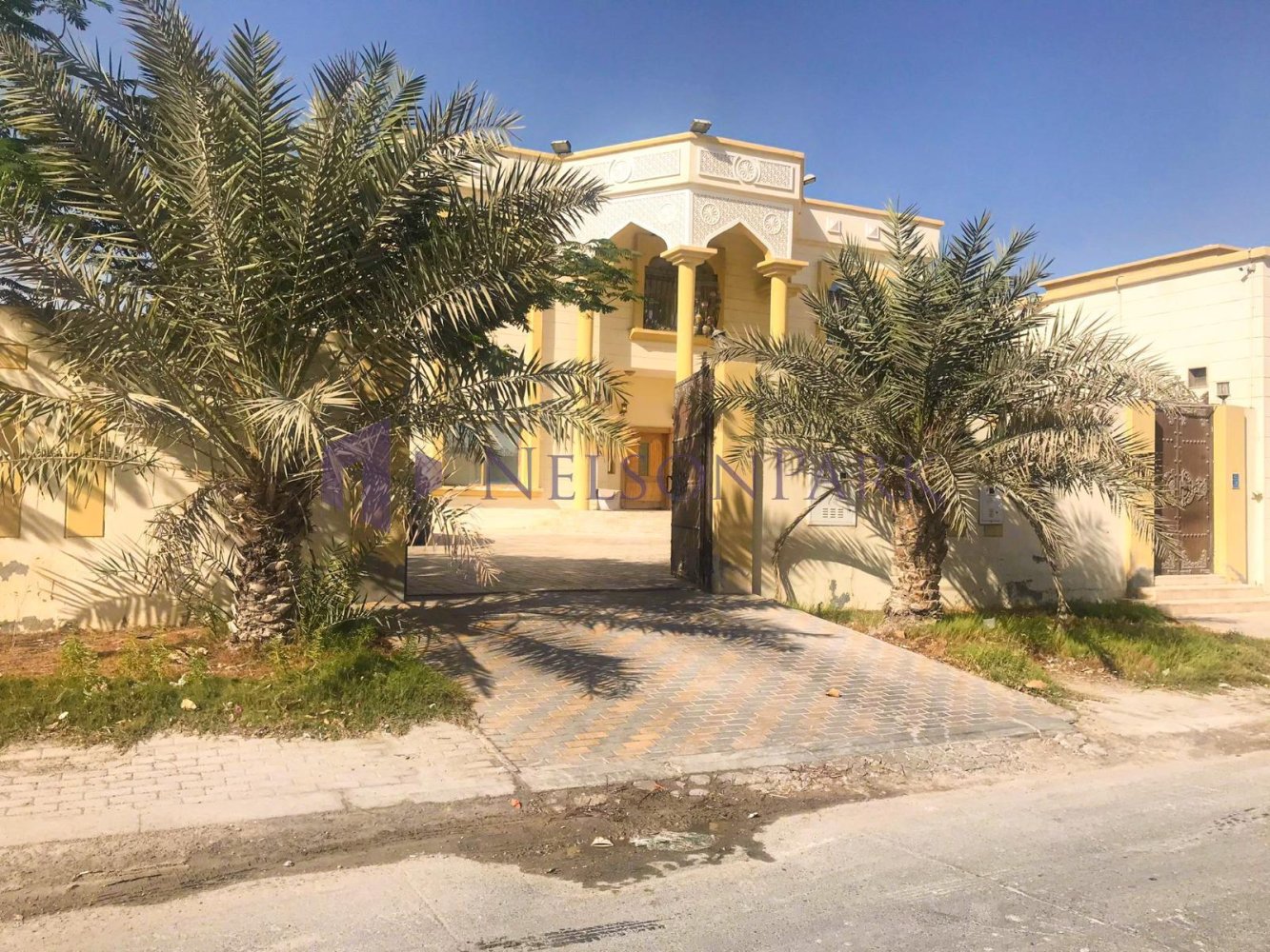 Villa de 6 dormitorios en Doha, Qatar No. 456