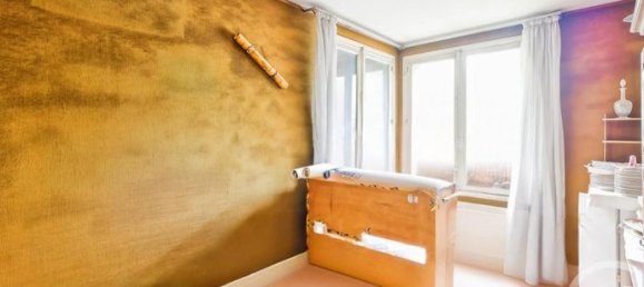 4 bedrooms Apartment in Aubervilliers, France No. 311843 5