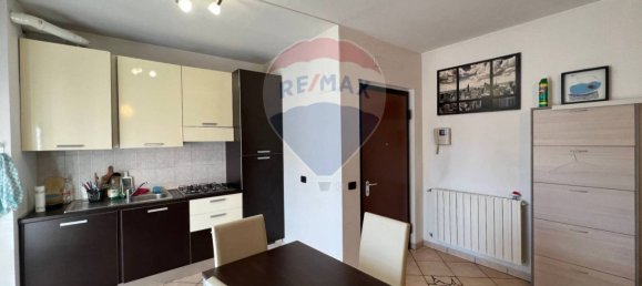 Квартира с 2 спальнями в Кастелланца, Италия № 141556 4