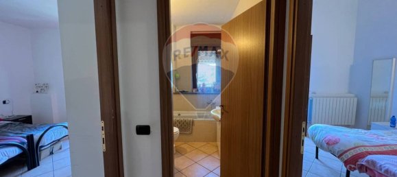 Квартира с 2 спальнями в Кастелланца, Италия № 141556 8