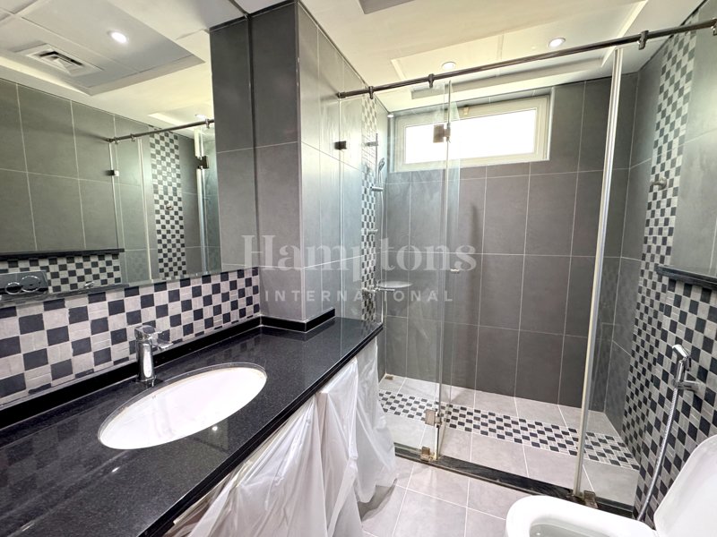 4 bedrooms Villa for rent in Jumeirah Park, Dubai, UAE № 177885
