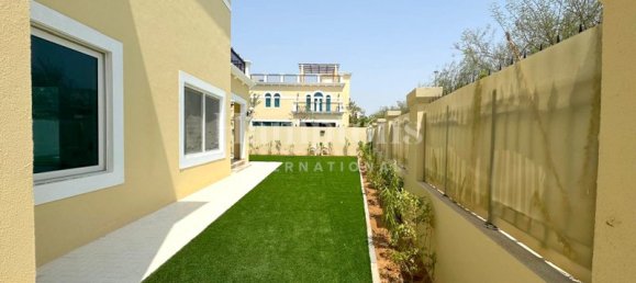 4 bedrooms Villa for rent in Jumeirah Park, Dubai, UAE № 177885 4