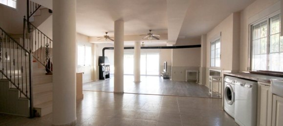 5 bedrooms House in Valencian Community, Spain No. 286165 7