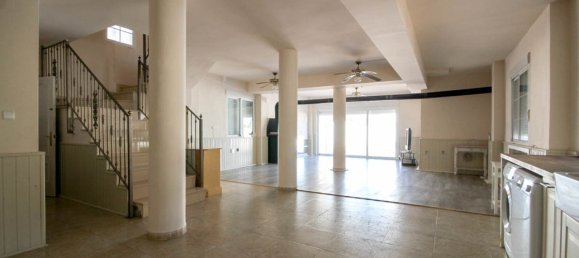 5 bedrooms House in Valencian Community, Spain No. 286165 15