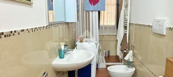 Apartamento de 3 dormitorios en Foggia, Italy No. 378064 16