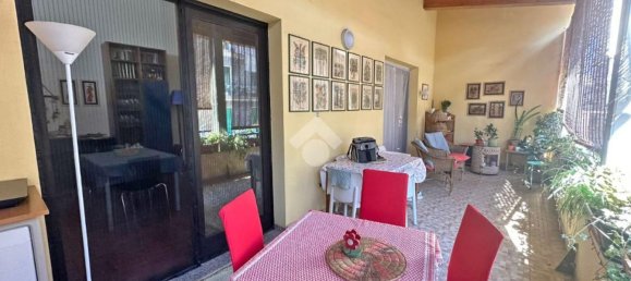 Apartamento de 3 dormitorios en Foggia, Italy No. 378064 6