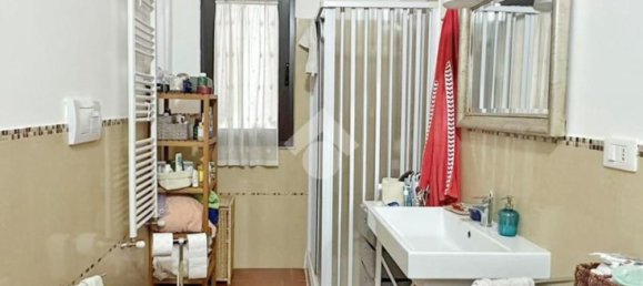 Apartamento de 3 dormitorios en Foggia, Italy No. 378064 15