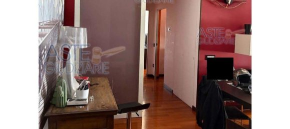 4 bedrooms Apartment in Potenza, Italy No. 347265 16