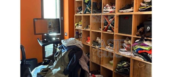 4 bedrooms Apartment in Potenza, Italy No. 347265 7