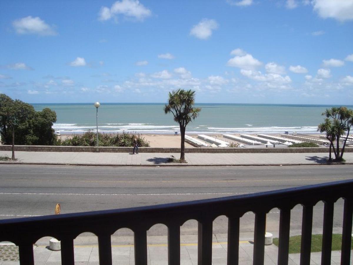 2 bedrooms Apartment in Mar del Plata, Argentina No. 102218