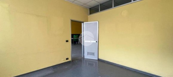 Lagerhaus in Turin, Italy 1200m², Nr. 106777 4