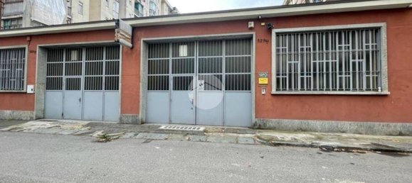 Lagerhaus in Turin, Italy 1200m², Nr. 106777 9