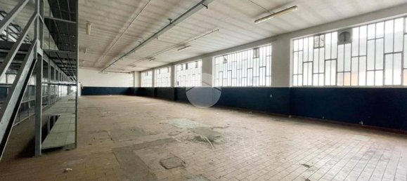 Lagerhaus in Turin, Italy 1200m², Nr. 106777 12