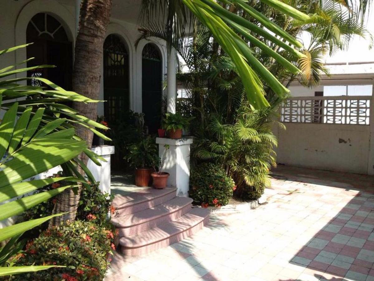 Casa de 5 dormitorios en Veracruz, Mexico No. 211806