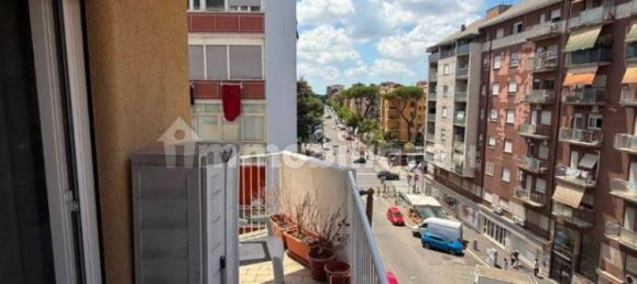 1 bedroom Apartment in Rome, Italy No. 357494 10